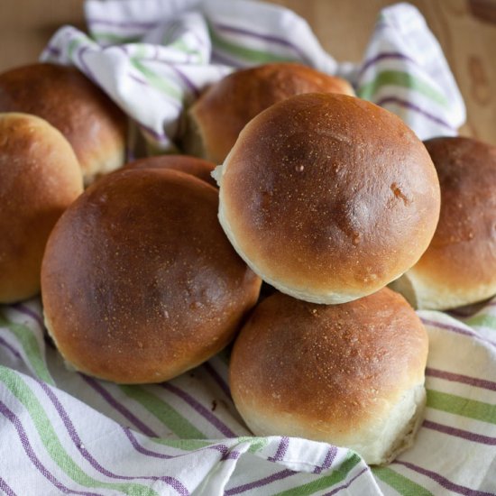 Simple Bread Rolls