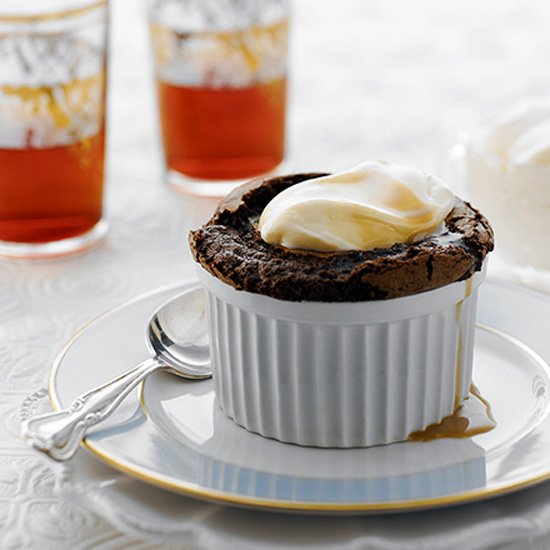 Mocha Puddings with a Liqueur Cream