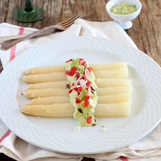 White Asparagus with Strawberries