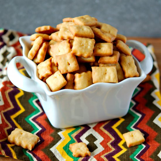 Easy Homemade Cheez-it Cracker