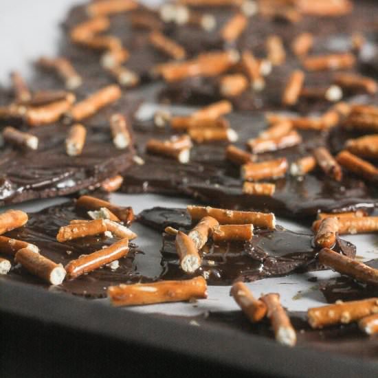 Dark Chocolate Caramel Pretzel Bark