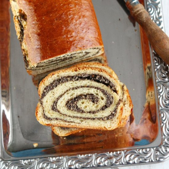 Poppy Seed Spelt Roll