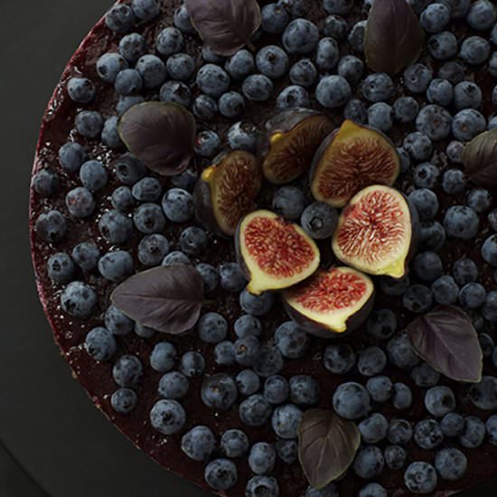 Raw Wild Blueberry Cake