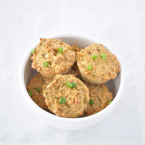 Broccoli Cheese Quinoa Bites