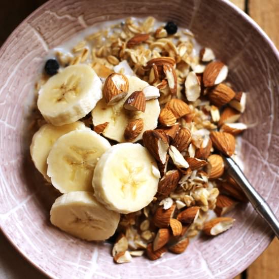 Hot Blueberry Chia Buckwheat Muesli