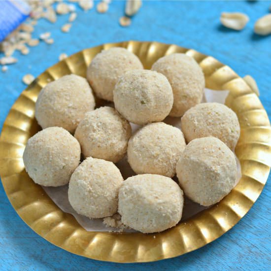 Poha-Oats and Peanut Ladoo