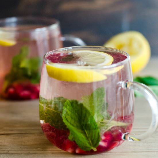 Mediterranean Hot Winter Lemonade