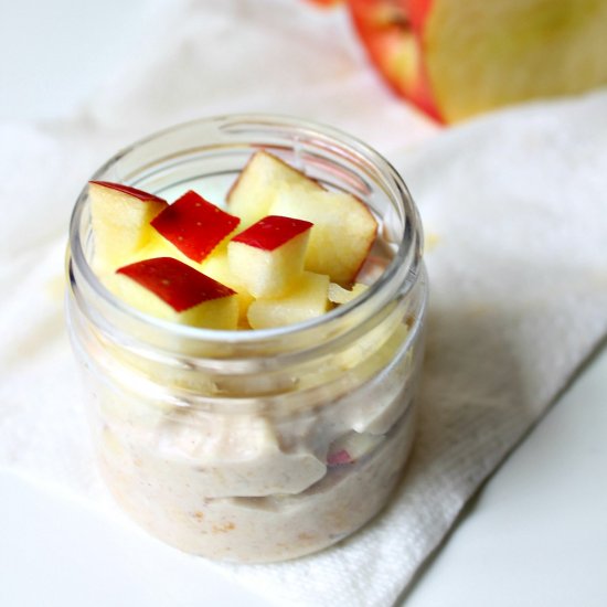 Apple Pie Overnight Oats