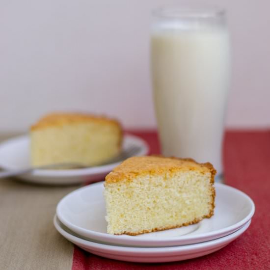 Fluffy and Moist Vanilla Cake