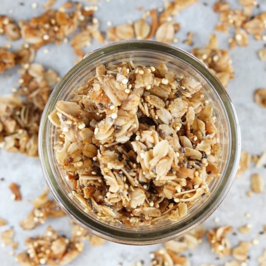 Coconut Quinoa Granola