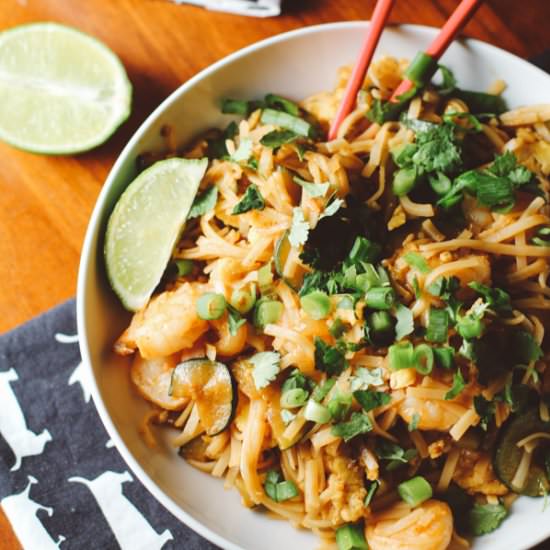 SPICY SIRARCHA SHRIMP RICE NOODLES