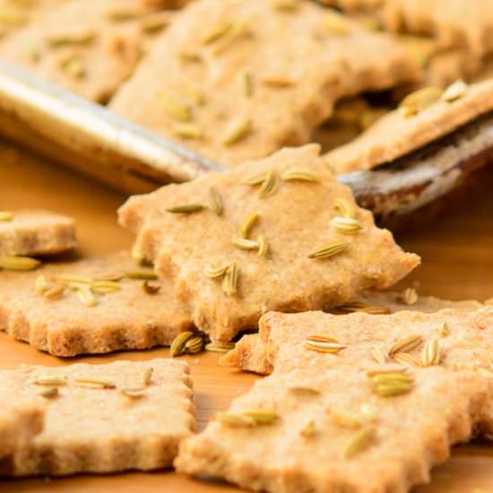 Rye Fennel Crackers