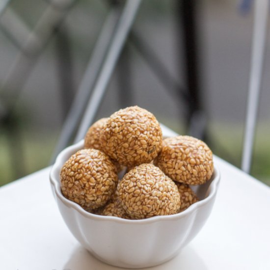 Til Gul Ladoo | Sesame Ladoo