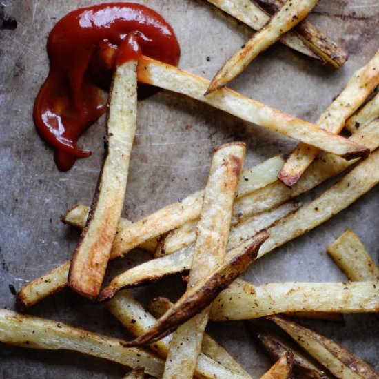 Old Bay Fries & Bloody Mary Ketchup