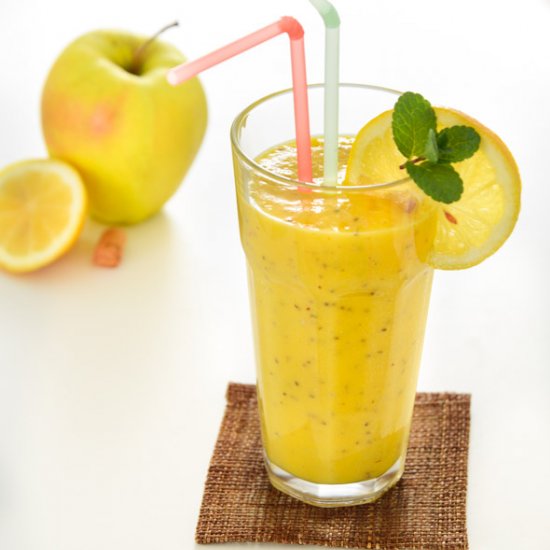 Mango and Apple Smoothie