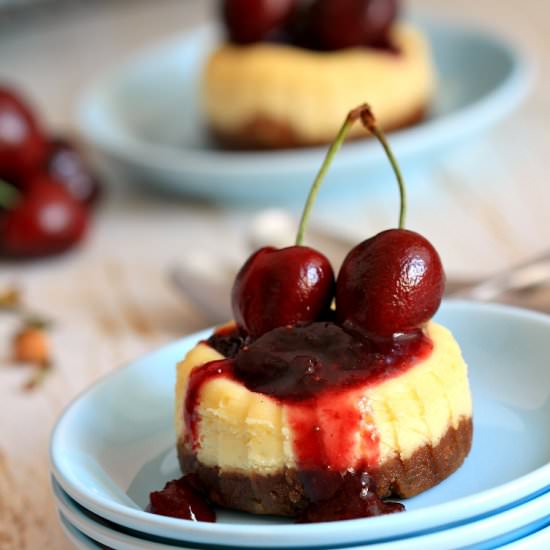 Cherry-lemon mini cheesecakes