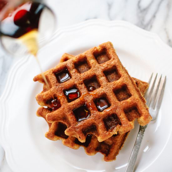 Gluten Free Pumpkin Spice Waffles