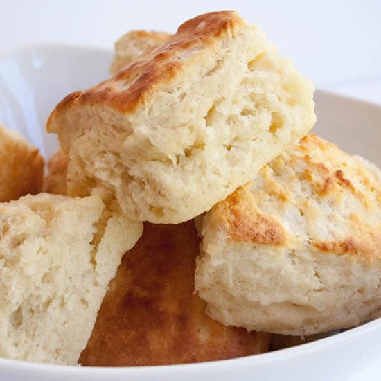 Fluffy Buttermilk Biscuits