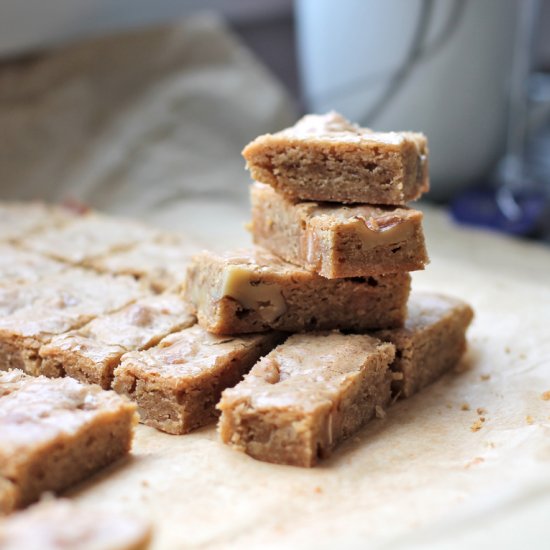 Caramel Walnut Blondies