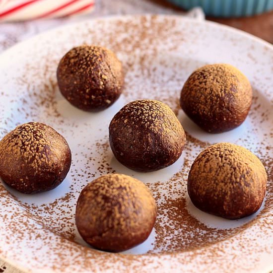 Mint Chocolate Fudge Truffles