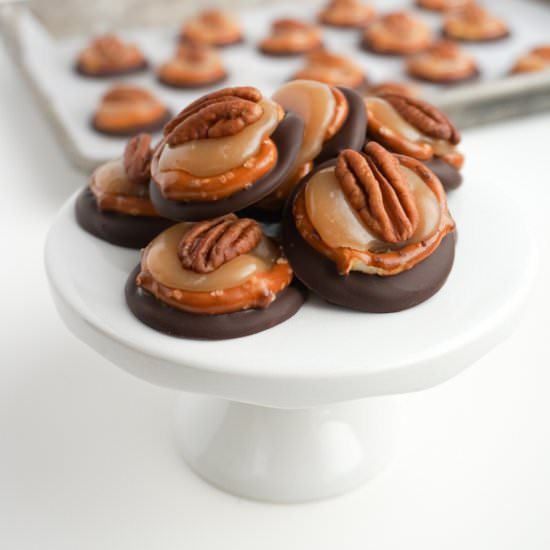 Pretzel Turtles w/Bourbon Caramel