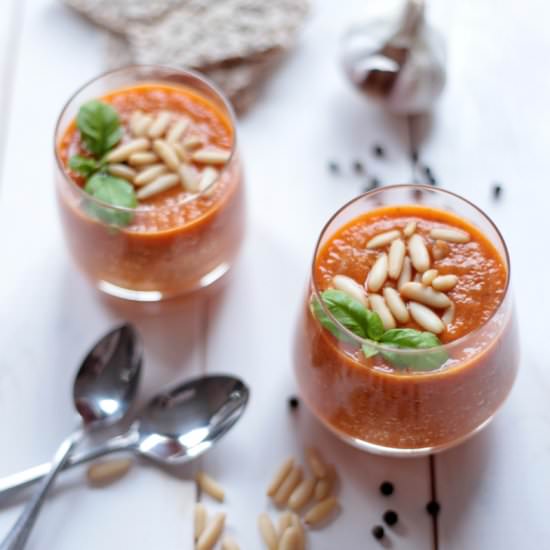 Roasted Garlic and Red Pepper Soup