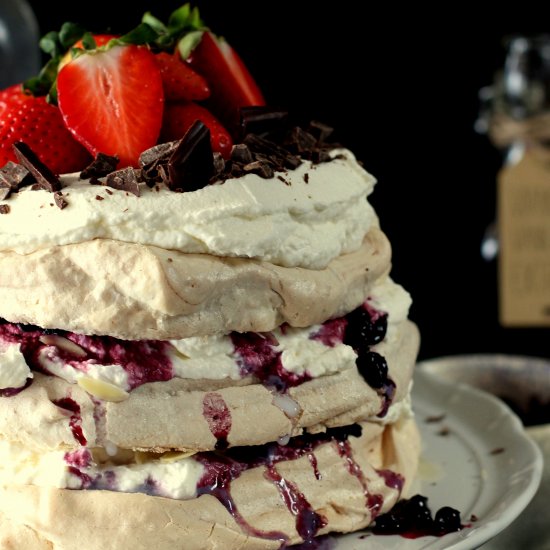 Pavlova Fruit Cake