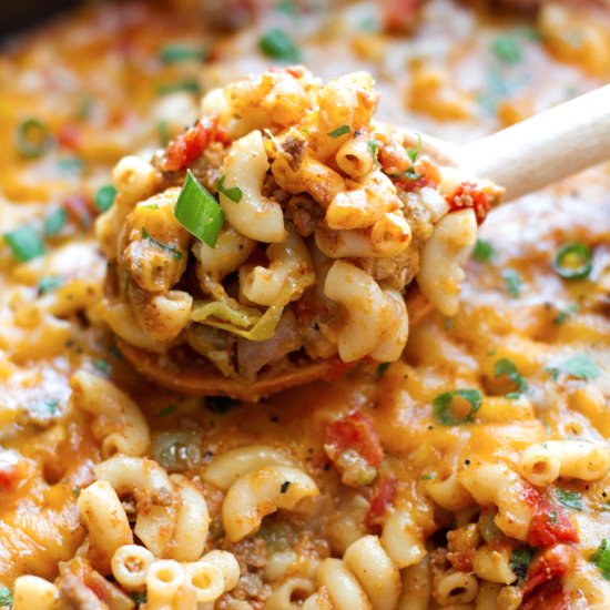 Chili Con Queso Mac and Cheese