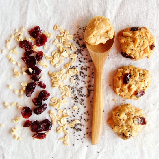 Peanut Butter Oatmeal Chia Cookies