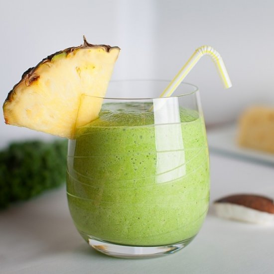 Pina Colada Kale Smoothie