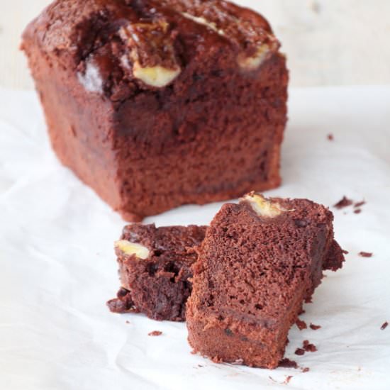 Moist Banana Chocolate Cake