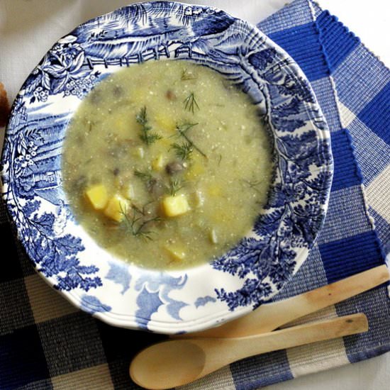 Rhubarb mushroom soup