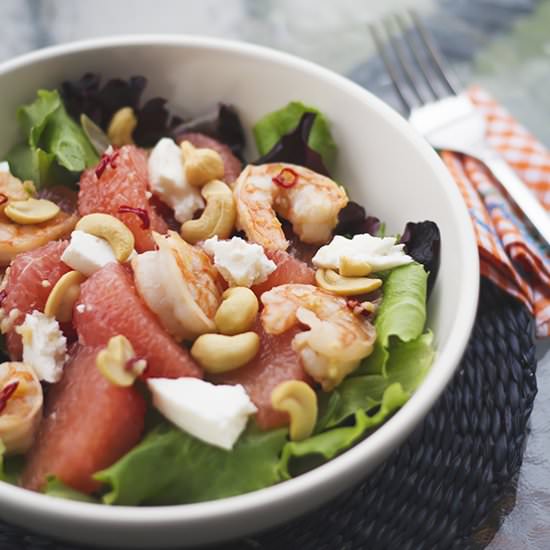 Grapefruit and Prawns Salad