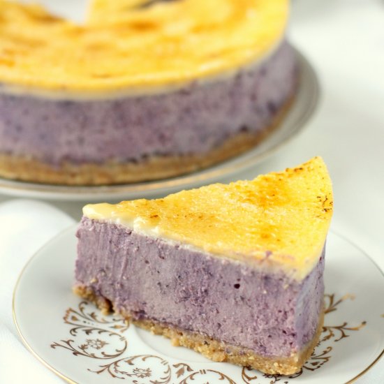 Creme Brulee Blueberry Cheesecake