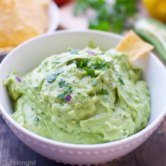 Fresh And Easy Blender Guacamole