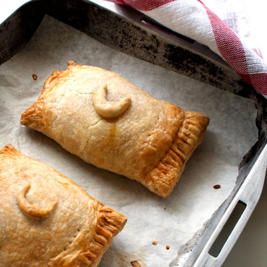 Hand Held Chicken Curry Pies