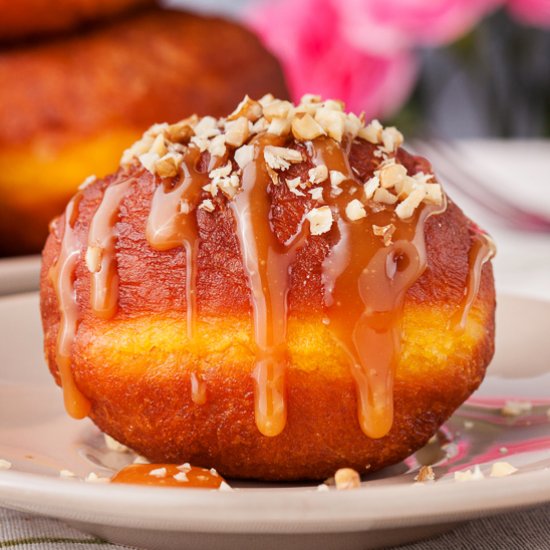 Pumpkin donuts with walnut filling