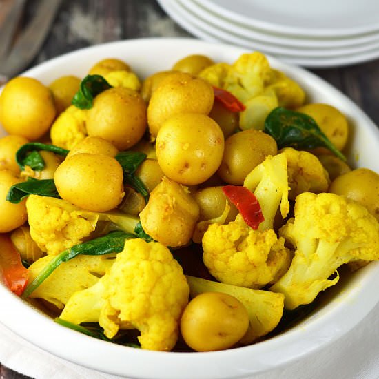 Indian-Spiced potato and veggies