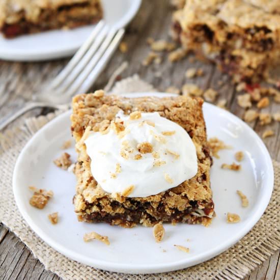 Granola Cake