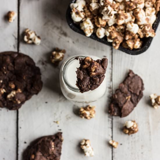 Chocolate Caramel Corn Cookies