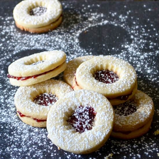 Strawberry Linzer Cookies