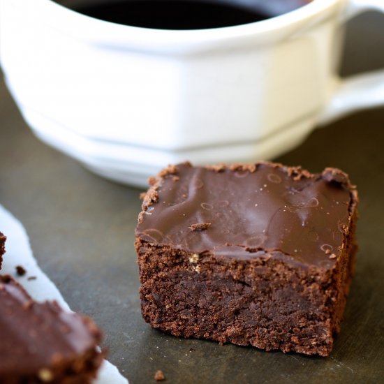 {Sugar-Free} Bittersweet Brownie