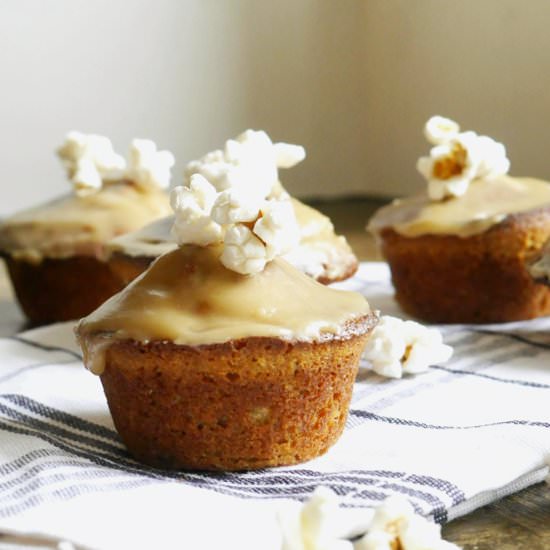 (Pop)Corn Muffins