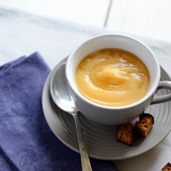 Steckrübensuppe mit Ahornsirup