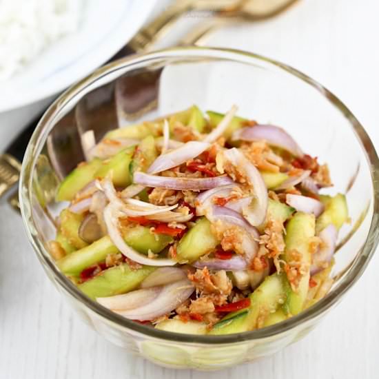 Kerabu Timun (Spicy Cucumber Salad)