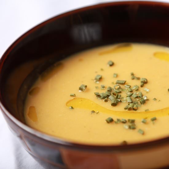 Shorbat Addas (Red Lentil Soup)