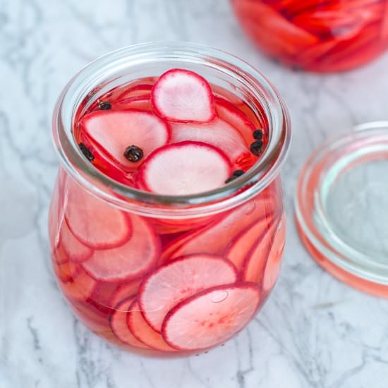 Quick Pickled Radishes