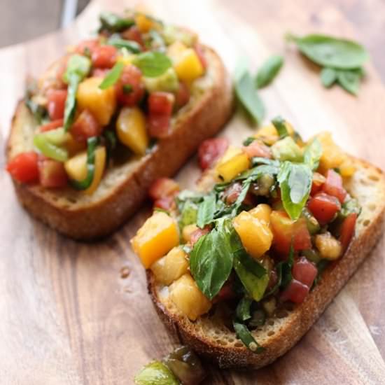 Simple Tomato Bruschetta