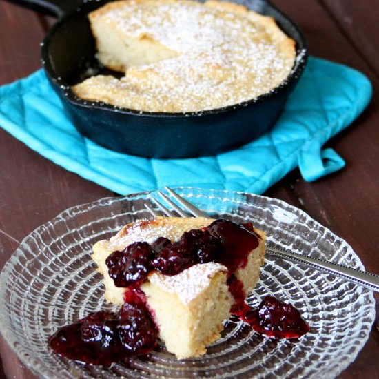 Skillet Pancake & Champagne Compote