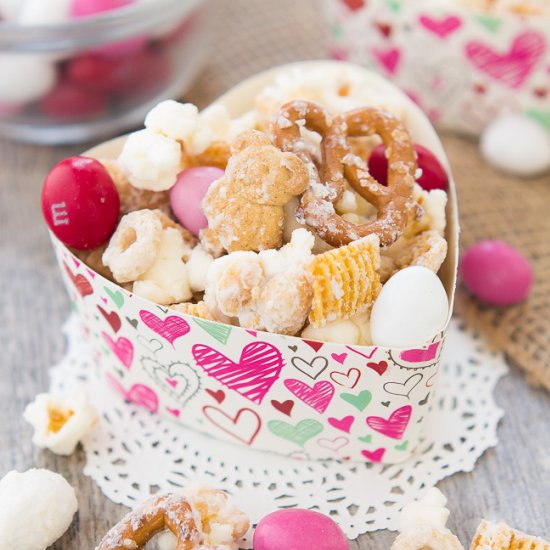 Sweet & Salty Valentines Snack Mix